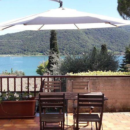 Sarnico Terrazza Sul Lago Di Iseo Exterior photo