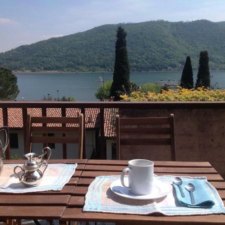 Sarnico Terrazza Sul Lago Di Iseo Exterior photo
